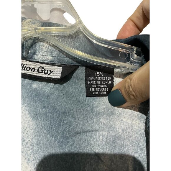 Million Guy Men's Button Up Shirt Hot Rider Red Car All Over Print Gray Size XL - Picture 5 of 5